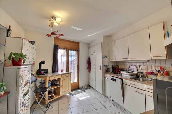 606-MV-Maison villageoise de 3 appartements au coeur de Riddes 12