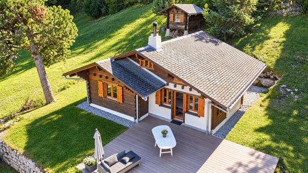 Chalet de 3.5 pièces un véritable refuge alpin au coeur de La Tzoumaz 1