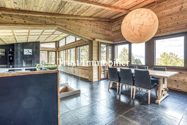 6028. Chalet de charme Lens-Crans 12