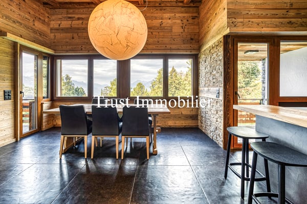 6028. Chalet de charme Lens-Crans 13