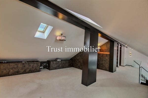 3.58.EG Spacieux duplex - Vue panoramique lac et montagnes, Vevey 12