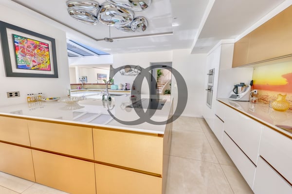 Superbe villa en vente à Lutry 11