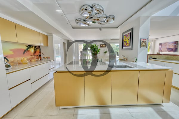 Superbe villa en vente à Lutry 10