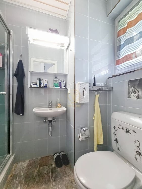 Exclusivité - RENENS, OBJET RARE! Villa mitoyenne non soumise à une PPE de 1.5 p. avec grand jardin. 14