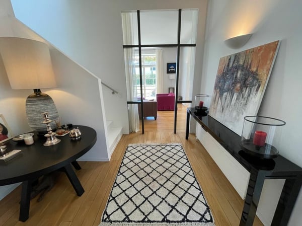 Magnifique Maison Individuelle à Louer à Buchillon 16