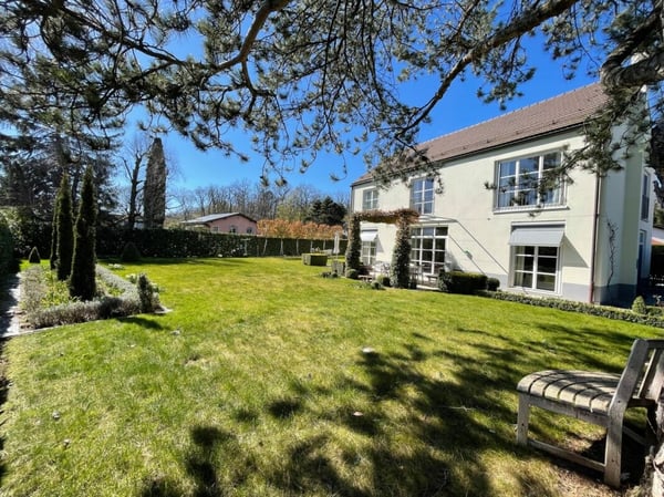 Magnifique Maison Individuelle à Louer à Buchillon 4