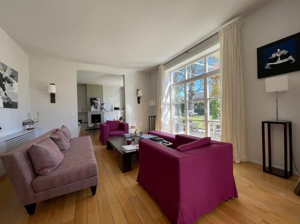 Magnifique Maison Individuelle à Louer à Buchillon 21