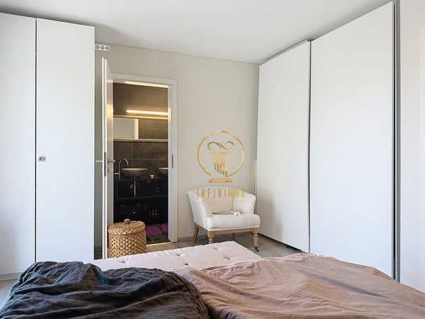 CARROUGE (VD), OBJET RARE ! Maison individuelle de 5.5 pièces avec vue sur le Moléson. 12