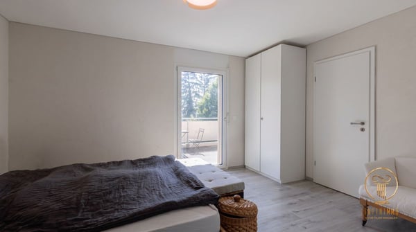 CARROUGE (VD), OBJET RARE ! Maison individuelle de 5.5 pièces avec vue sur le Moléson. 6