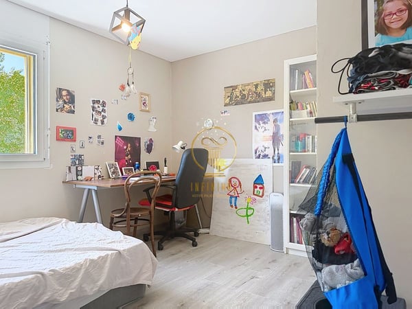 CARROUGE (VD), OBJET RARE ! Maison individuelle de 5.5 pièces avec vue sur le Moléson. 10