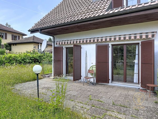 LE MONT-SUR-LAUSANNE - maison jumelle à vendre avec jardin et garage-box 1