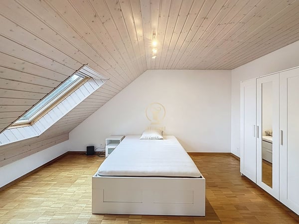 EPALINGES - EXCLUSIVITÉ PORTES OUVERTES appartement 4.5 pces avec ample mezzanine 9
