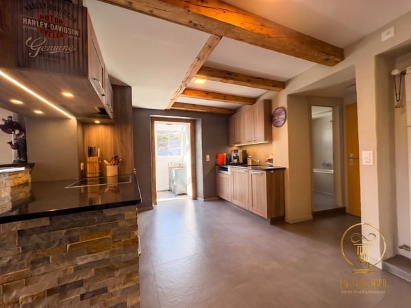 Saint-George - Maison contemporaine rénovée avec goût, vue lac et cachet unique! 6