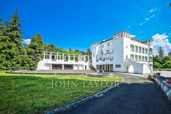 Chef-d'oeuvre d'architecture moderne 12