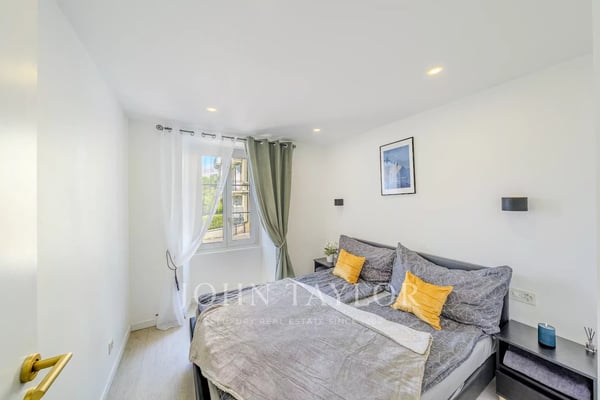 EN EXCLUSIVITÉ! Immeuble de 3 logements 8