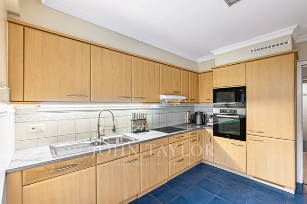 Superbe appartement en première ligne des rives du lac 6