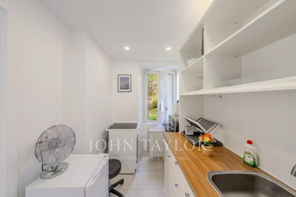 EN EXCLUSIVITÉ! Maison de 3 logements 13