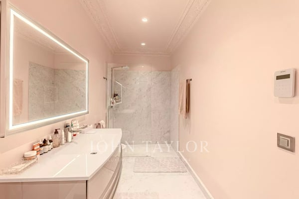 Somptueux appartement avec vue spectaculaire 10