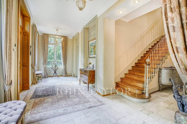 Hôtel particulier à deux pas du lac 5