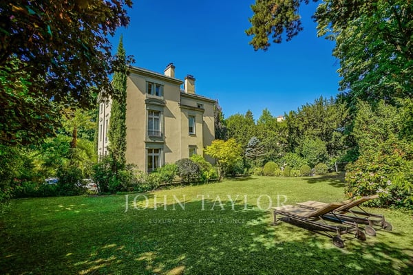 Hôtel particulier à deux pas du lac 3