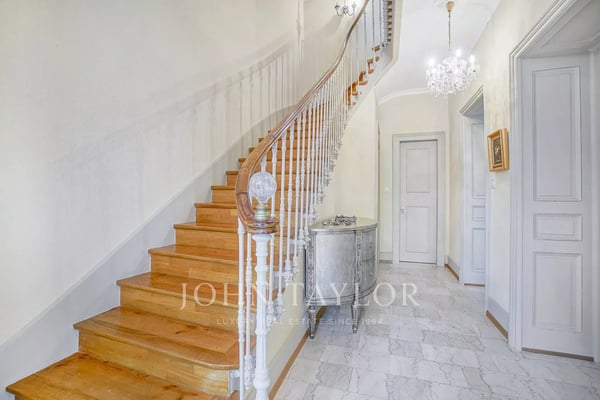 Hôtel particulier à deux pas du lac 9