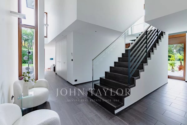 Magnifique villa individuelle entièrement rénovée 5