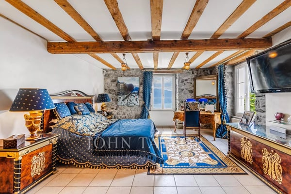 Opportunité rare : bien d'exception à prix imbattable 9