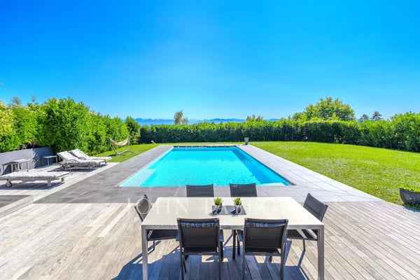 Villa élégante avec vue panoramique ? Genolier Mont-Blanc  Lac Léman  Alpes 4