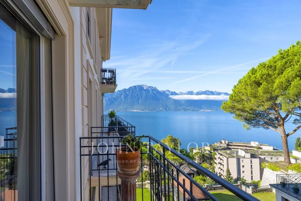 EXCLUSIVITÉ! Bel appartement avec une vue à couper le souffle 10