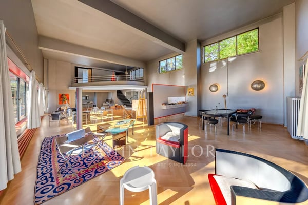 Modernisme, volumes et prestige au coeur de la Riviera suisse 6