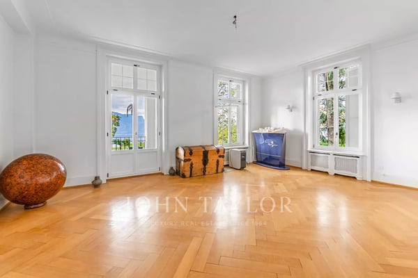 Maison de Maître avec vue spectaculaire sur le lac 3