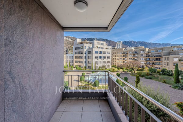 Appartement d'exception à louer ? Première ligne du lac Léman 12