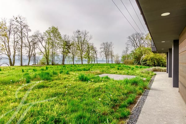Villa pieds dans l'eau avec parcelle de 7'585m2 9