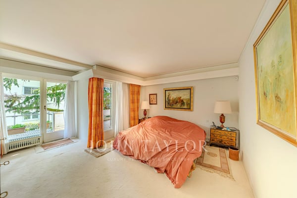 Bien rare à Montreux ? Première ligne du lac avec terrasse et panorama unique 7
