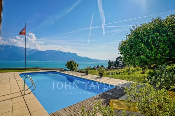 Somptueuse villa au Coeur des vignes avec vue spectaculaire 1