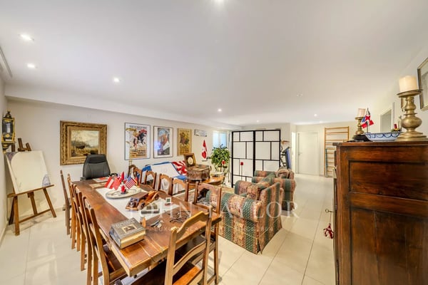 Appartement duplex d'exception en attique 7