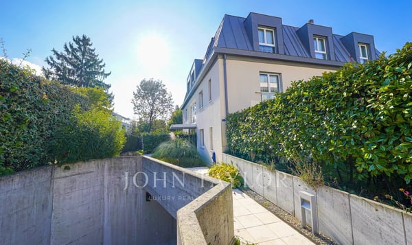 Appartement duplex d'exception en attique 11