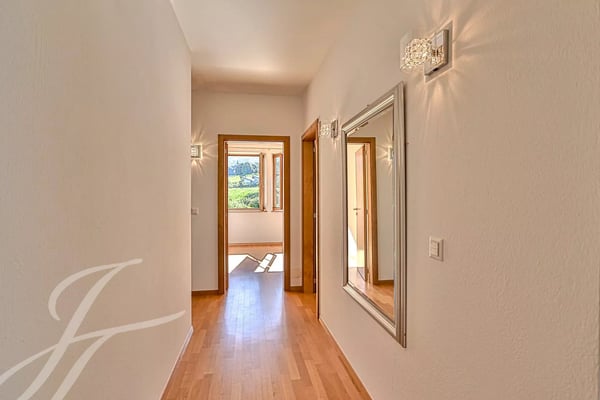 EN EXCLUSIVITÉ!! Appartement de 4.5 pièces aux volumes impressionnants 7