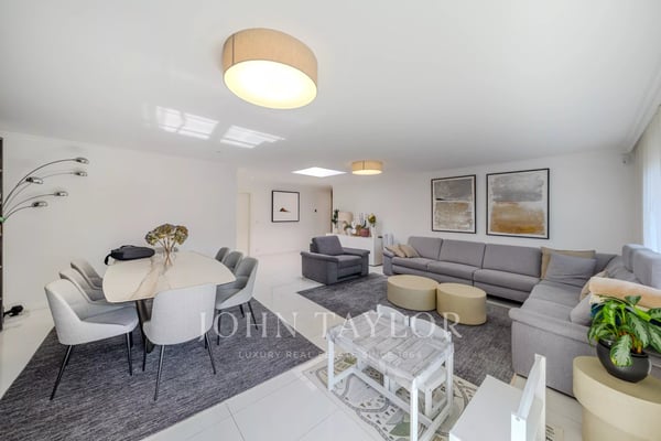 Rare à la vente ? Superbe attique de 4.5 pièces au coeur de Montreux 3
