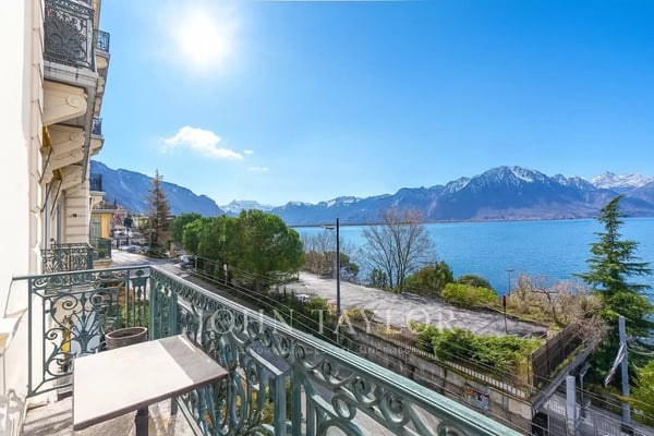 Élégant appartement de caractère avec vue imprenable sur le lac Léman 5
