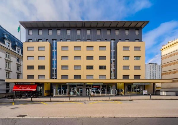 Magnifique appartement de 4.5 pièces avec balcon et vue imprenable sur le lac et les montagnes 8