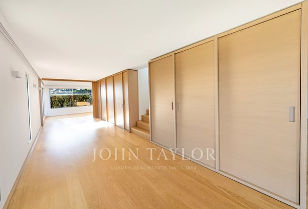 PENTHOUSE avec vue lac exceptionnelle 6
