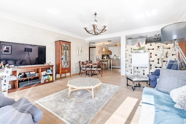 Appartement de standing en plein coeur de Montreux 4