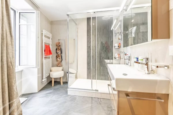 Appartement de standing en plein coeur de Montreux 7