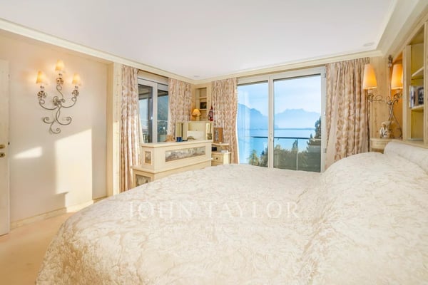 OFF-MARKET! Appartement exceptionnel dans résidence luxueuse 12