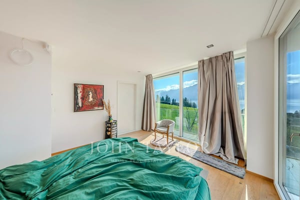Villa contemporaine avec vue panoramique à Brent 4