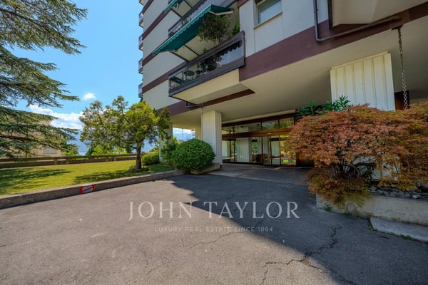Appartement de 3.5 pièces avec vue imprenable 10