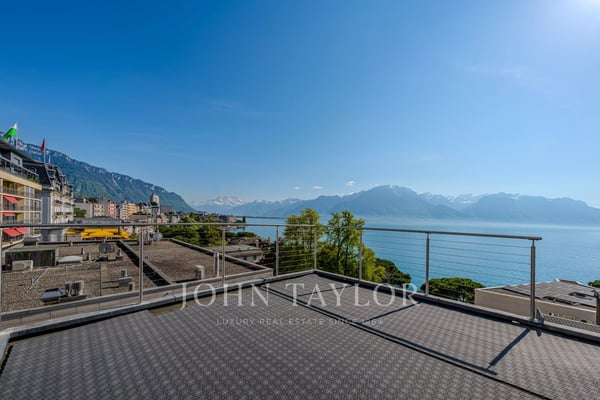 Appartement face au lac au coeur de Montreux 10