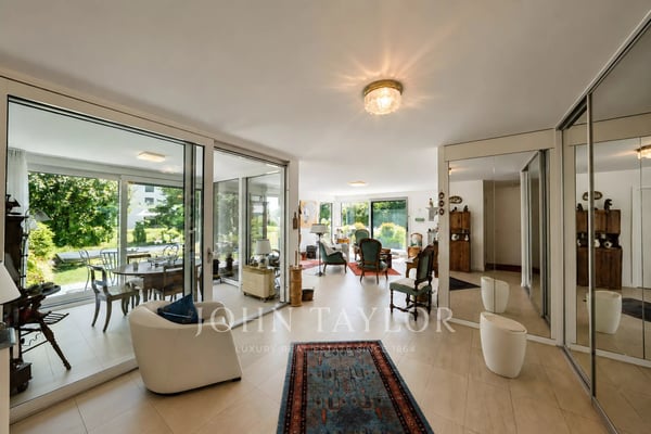 Magnifique souplex avec jardin dans une résidence moderne 4