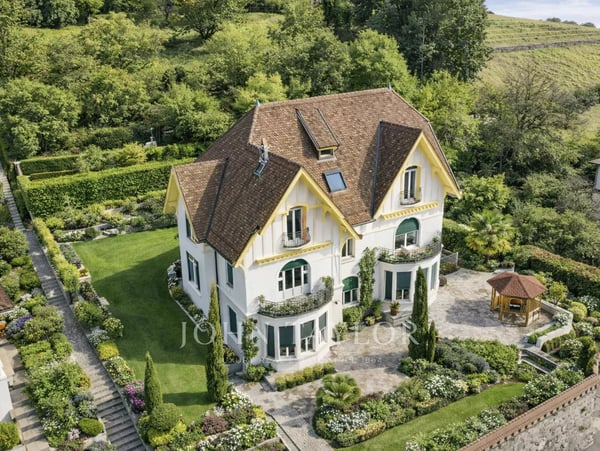 EN EXCLUSIVITÉ : Propriété d'exception avec vue panoramique 1